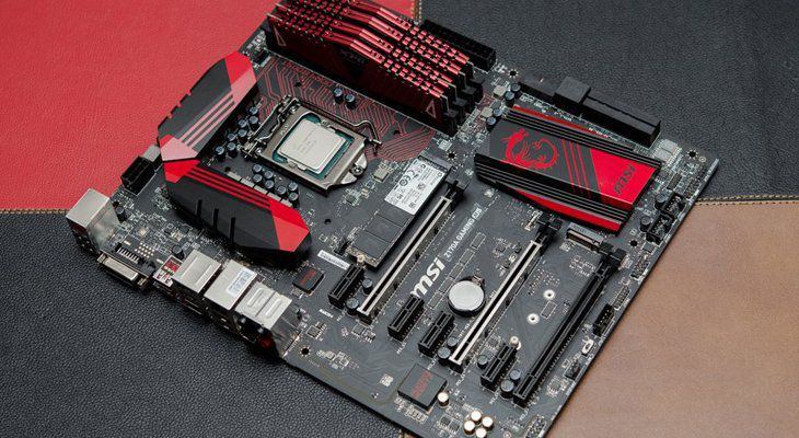 kiểm tra khe cắm RAM