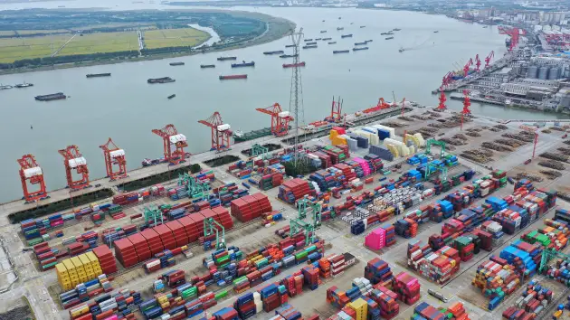 GDP của Trung Quốc tăng vọt trong quý thứ ba, vượt sự kỳ vọng